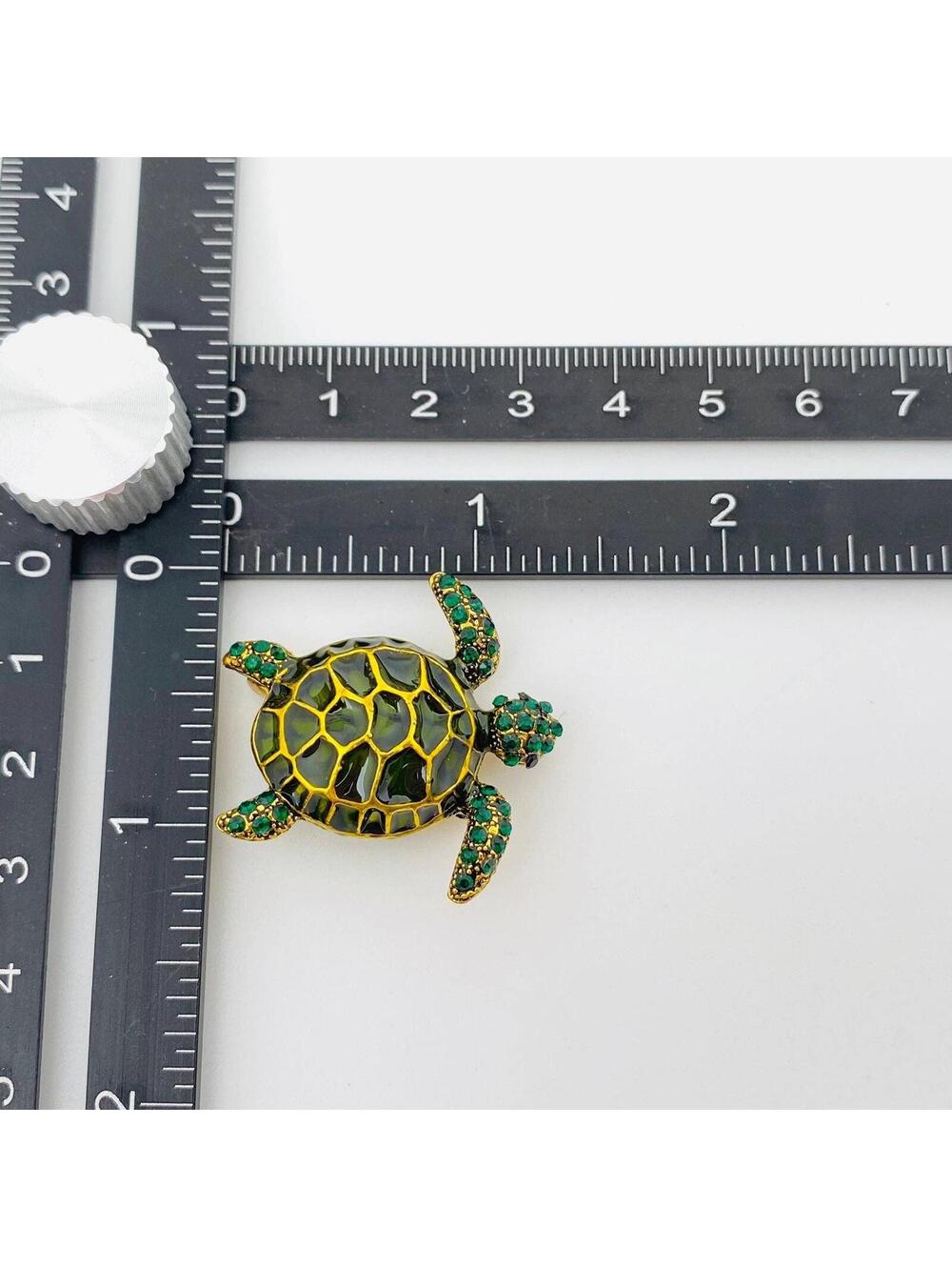 Enamel Green Rhinestone Turtle Brooch - Picture 3 of 3